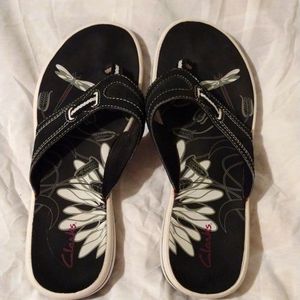 Clarks Sandals Size 8